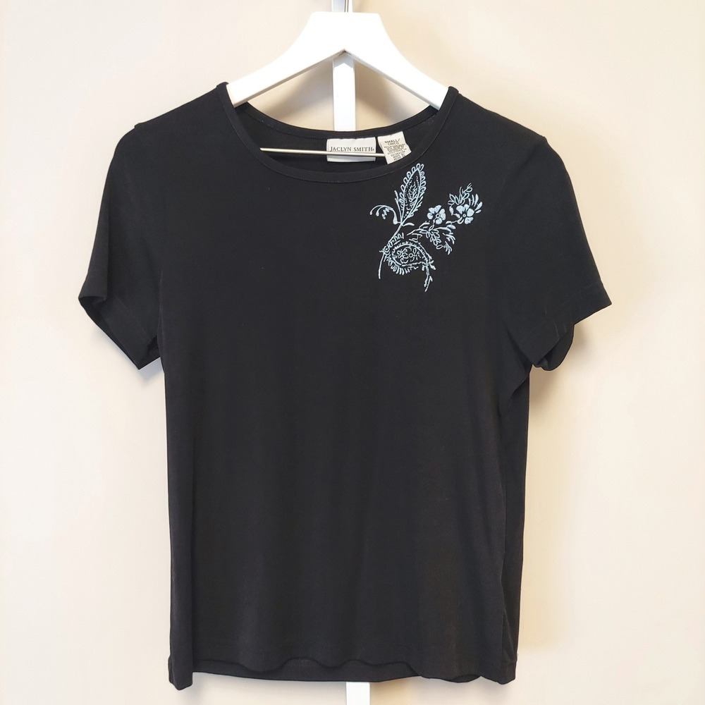 Jaclyn‎ Smith Black Embroidered Short Sleeve Top Women's Small Whimsigoth Fairy